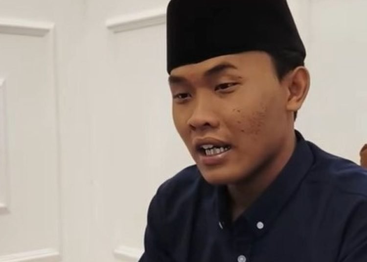 Viral Aksi Gus Elham Cium Anak Perempuan, MUI Jatim Kecam Tindakan Tak Bermoral